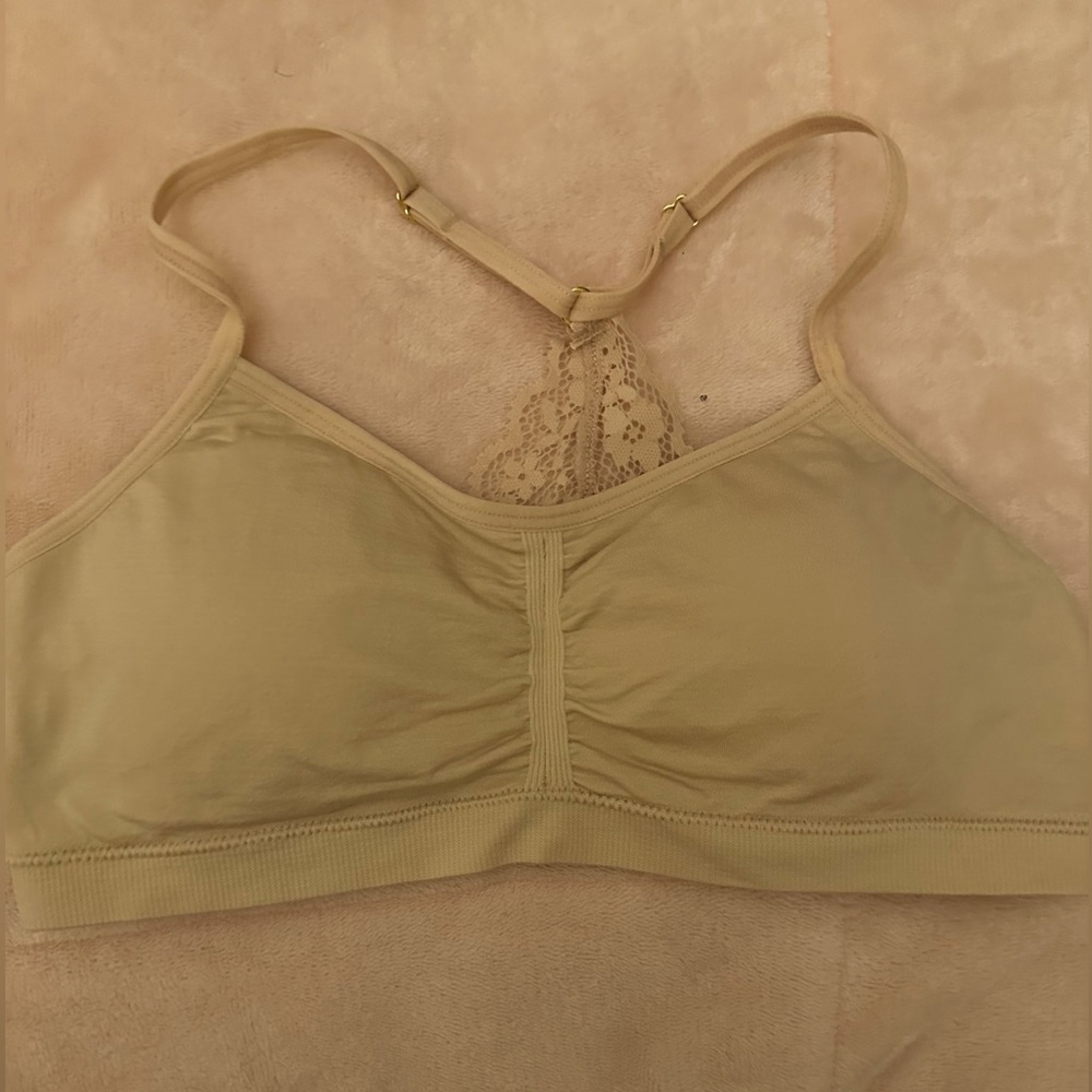 Kids Girls Nude w/lace back padded bra adjustable straps size XL 🤍🤍🤍